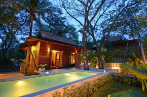 Отель Ananta Thai Pool Villas Resort Phuket  Раваи